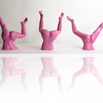 Jambes  3 sculptures résine 100cmX40cm