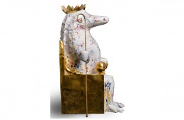 Roi Sculpture Résine polyester Peinture polyurethane et feuille d’or 38cmX20cmX22cm